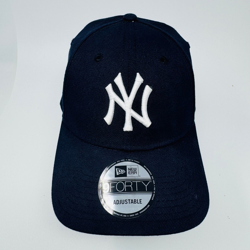 New Era 9FORTY New York Yankees MLB Hat Navy Blue Spectrum Adjustable Baseball